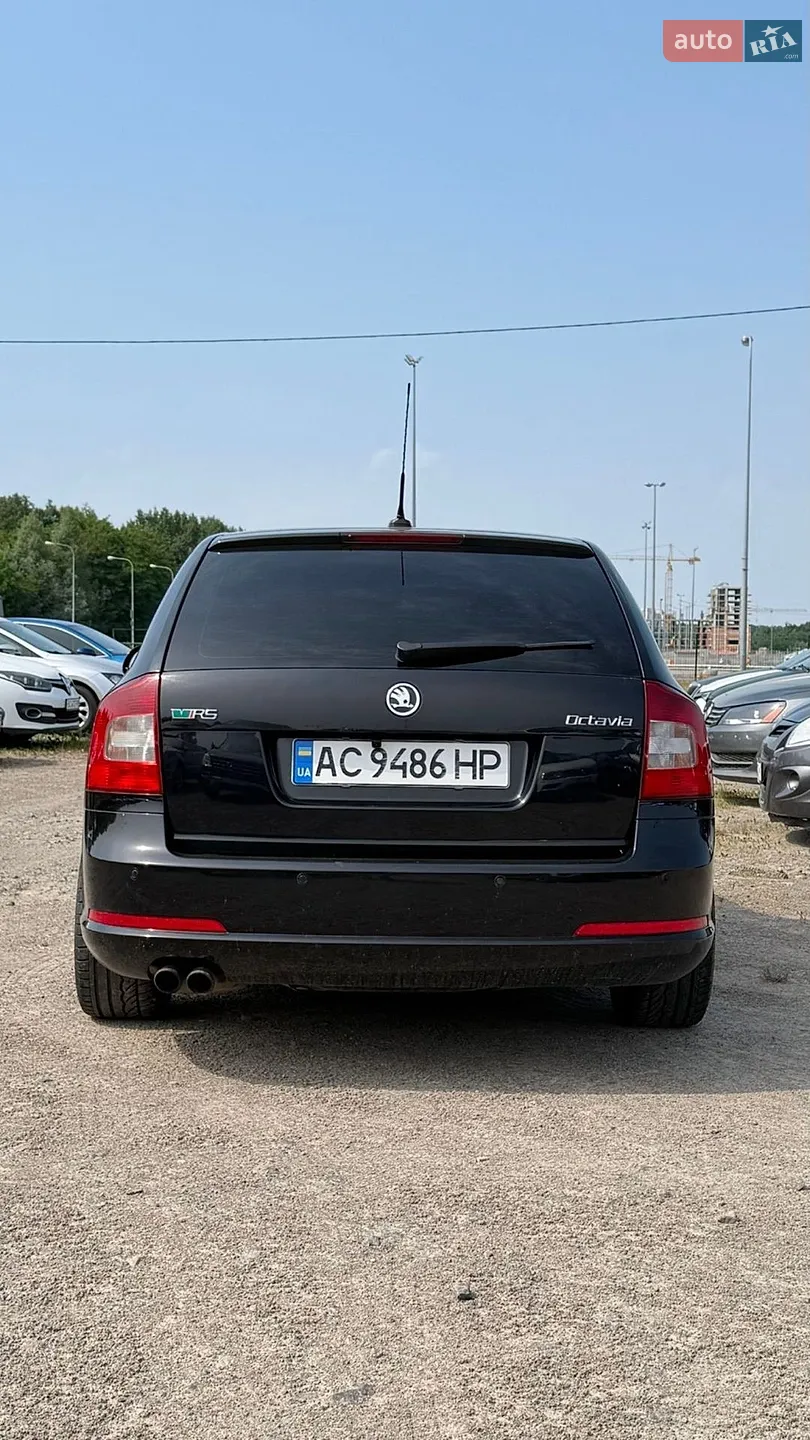 2010 Skoda Octavia - мініатюра 4