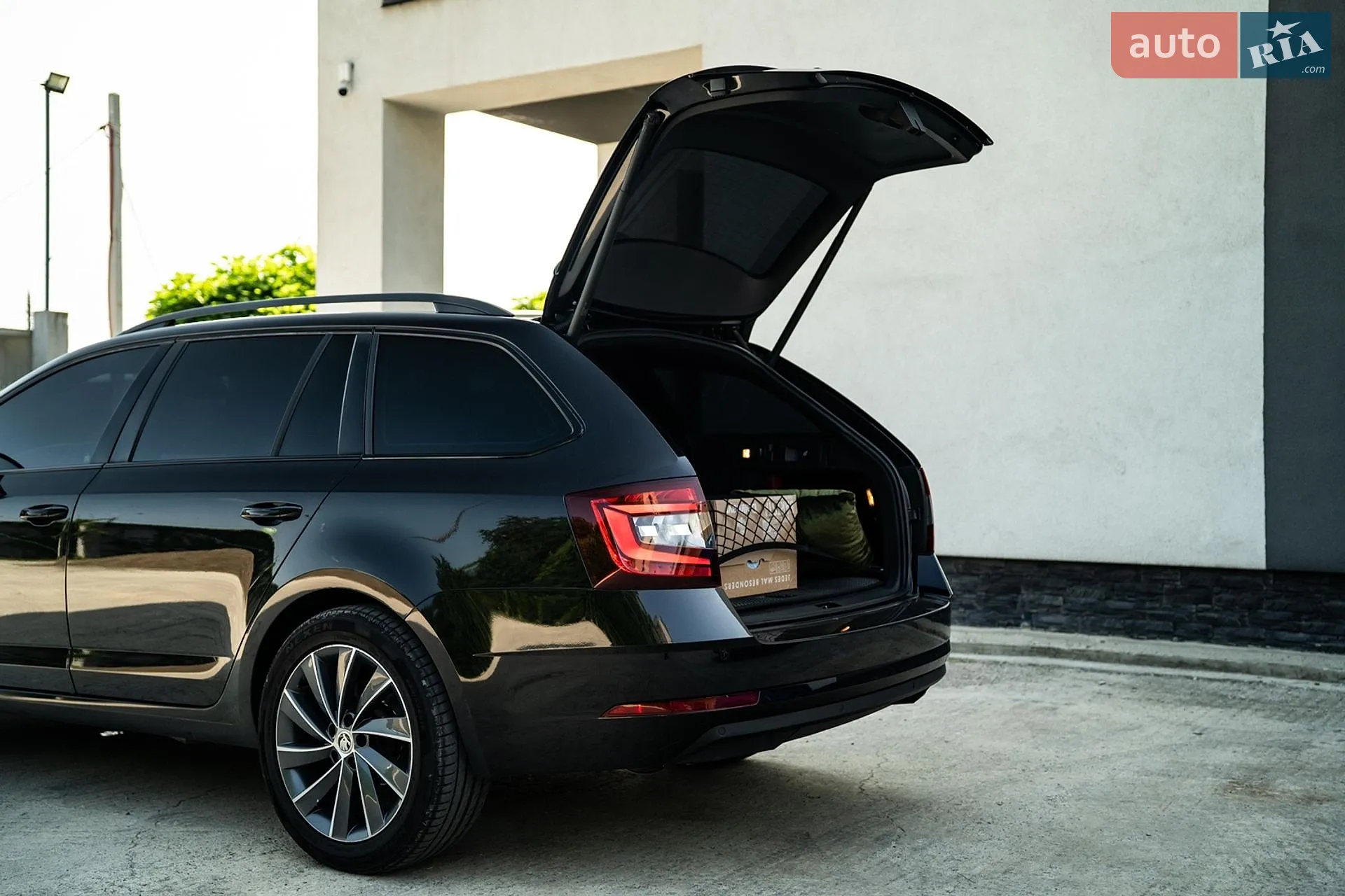 2018 Skoda Octavia - мініатюра 16