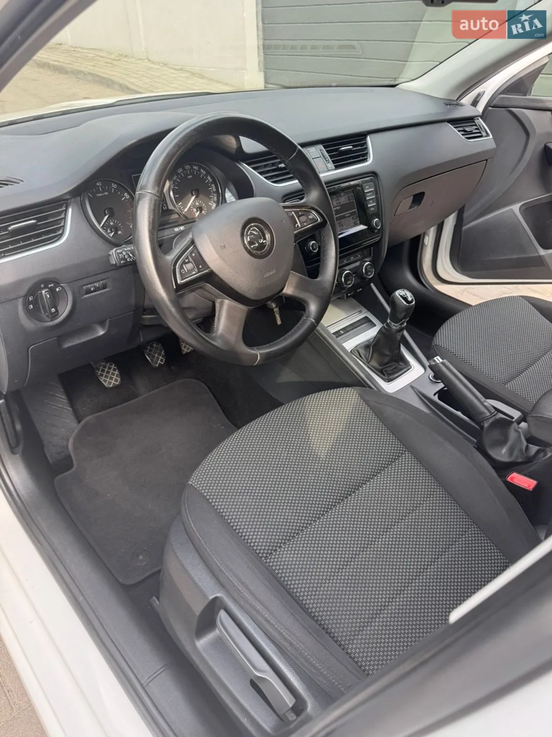 2014 Skoda Octavia - мініатюра 16