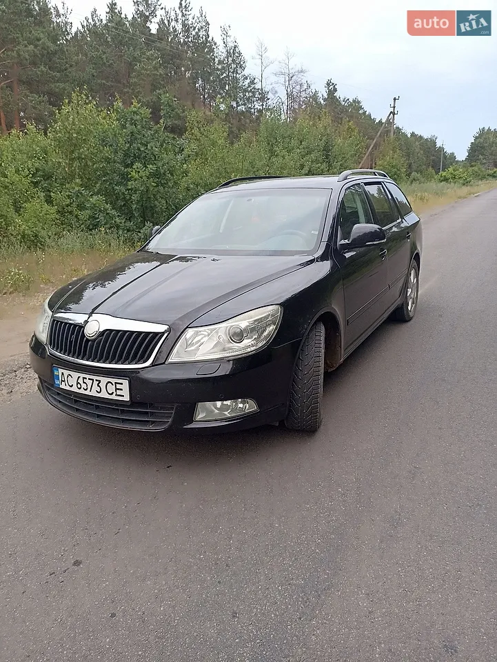 2010 Skoda Octavia - мініатюра 12
