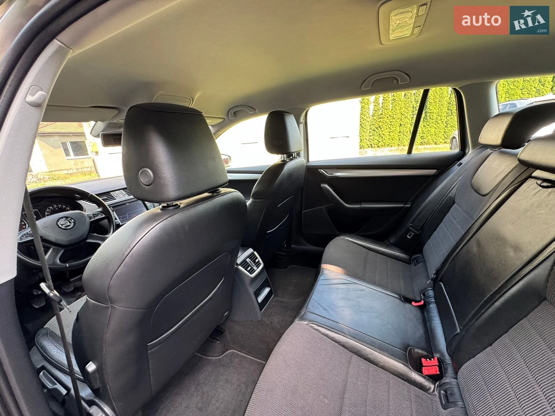 2013 Skoda Octavia - мініатюра 48