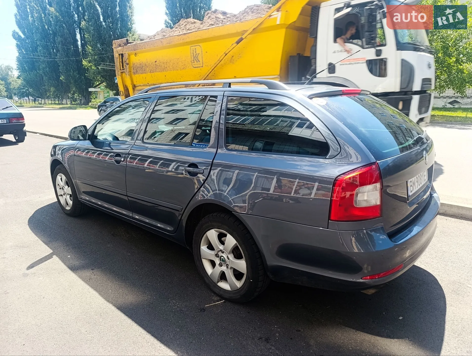 2010 Skoda Octavia - мініатюра 4