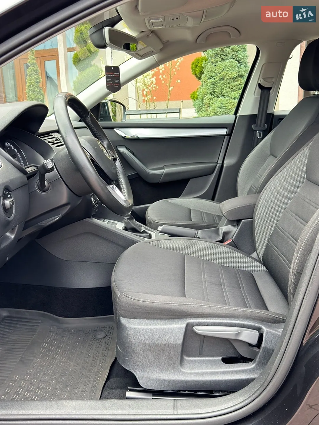 2017 Skoda Octavia - мініатюра 37