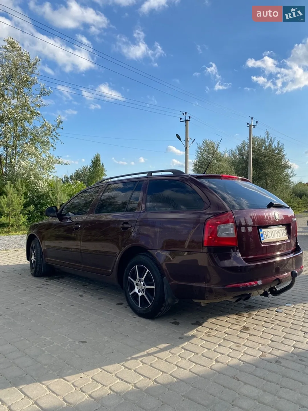 2010 Skoda Octavia - мініатюра 10