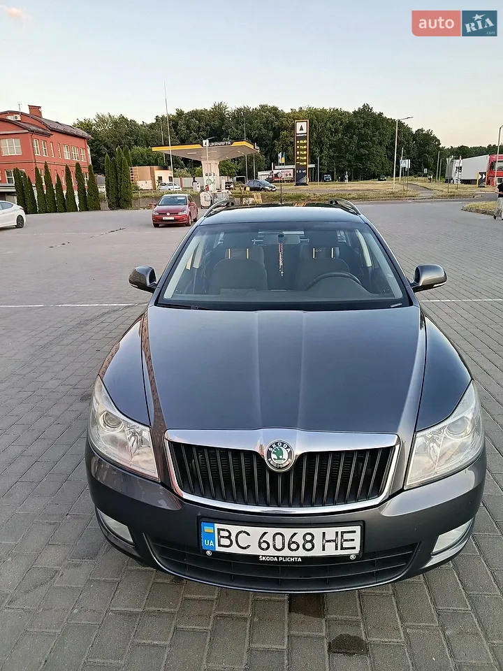 2011 Skoda Octavia - мініатюра 24