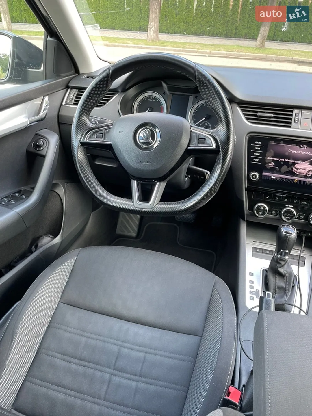 2017 Skoda Octavia - мініатюра 25