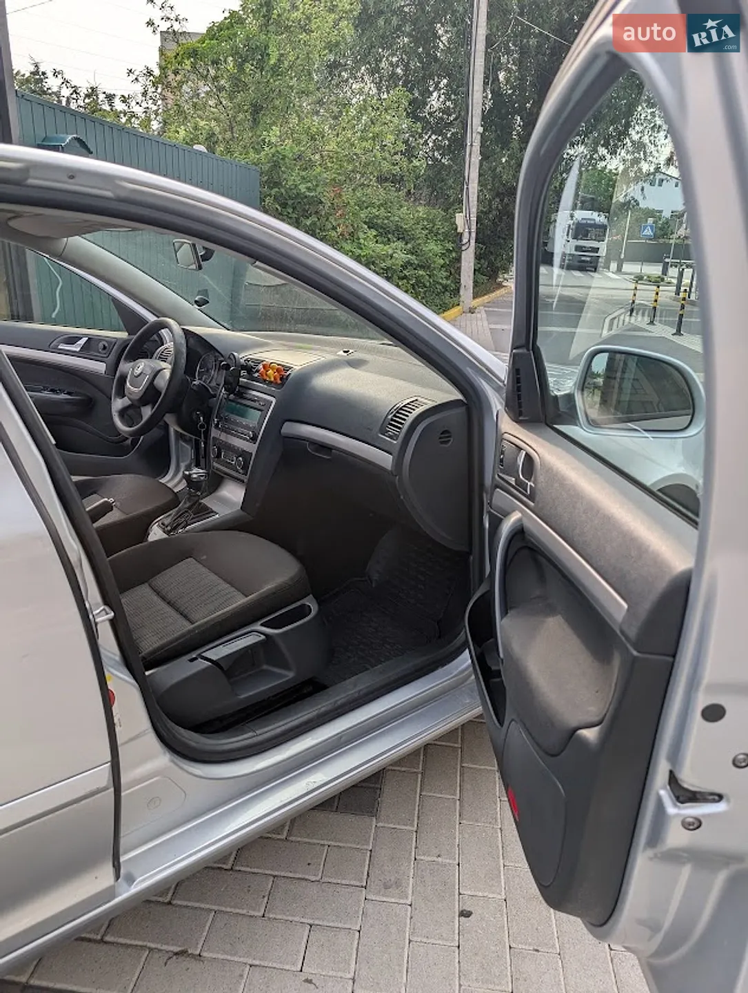 2011 Skoda Octavia - мініатюра 5
