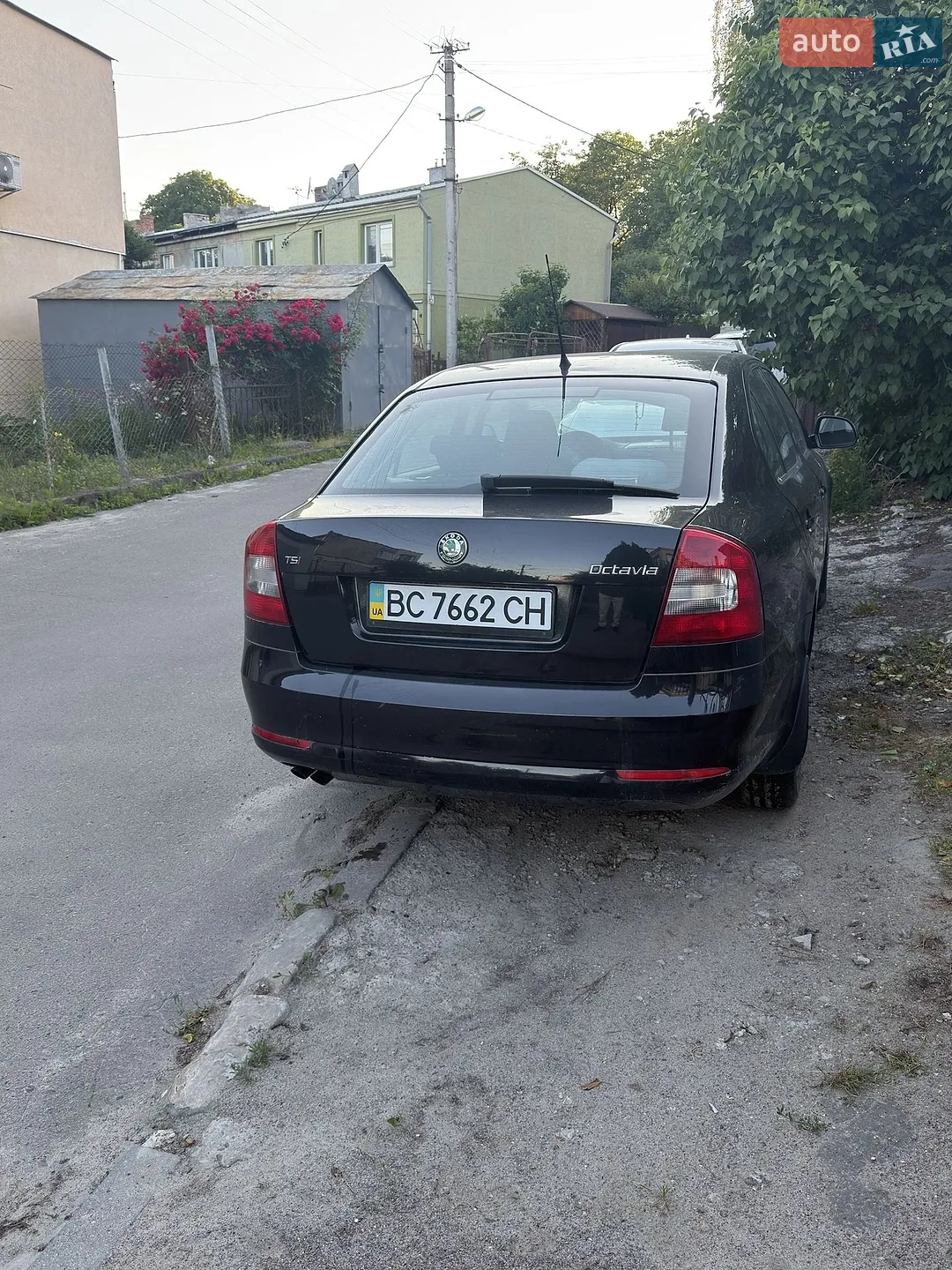 2010 Skoda Octavia - мініатюра 3