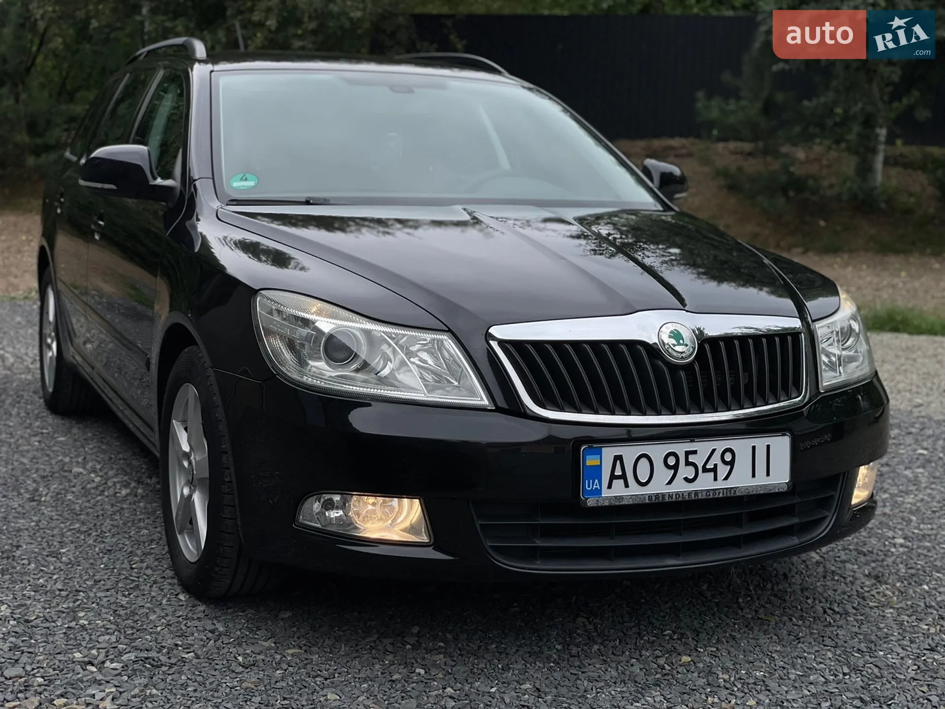2010 Skoda Octavia - мініатюра 3