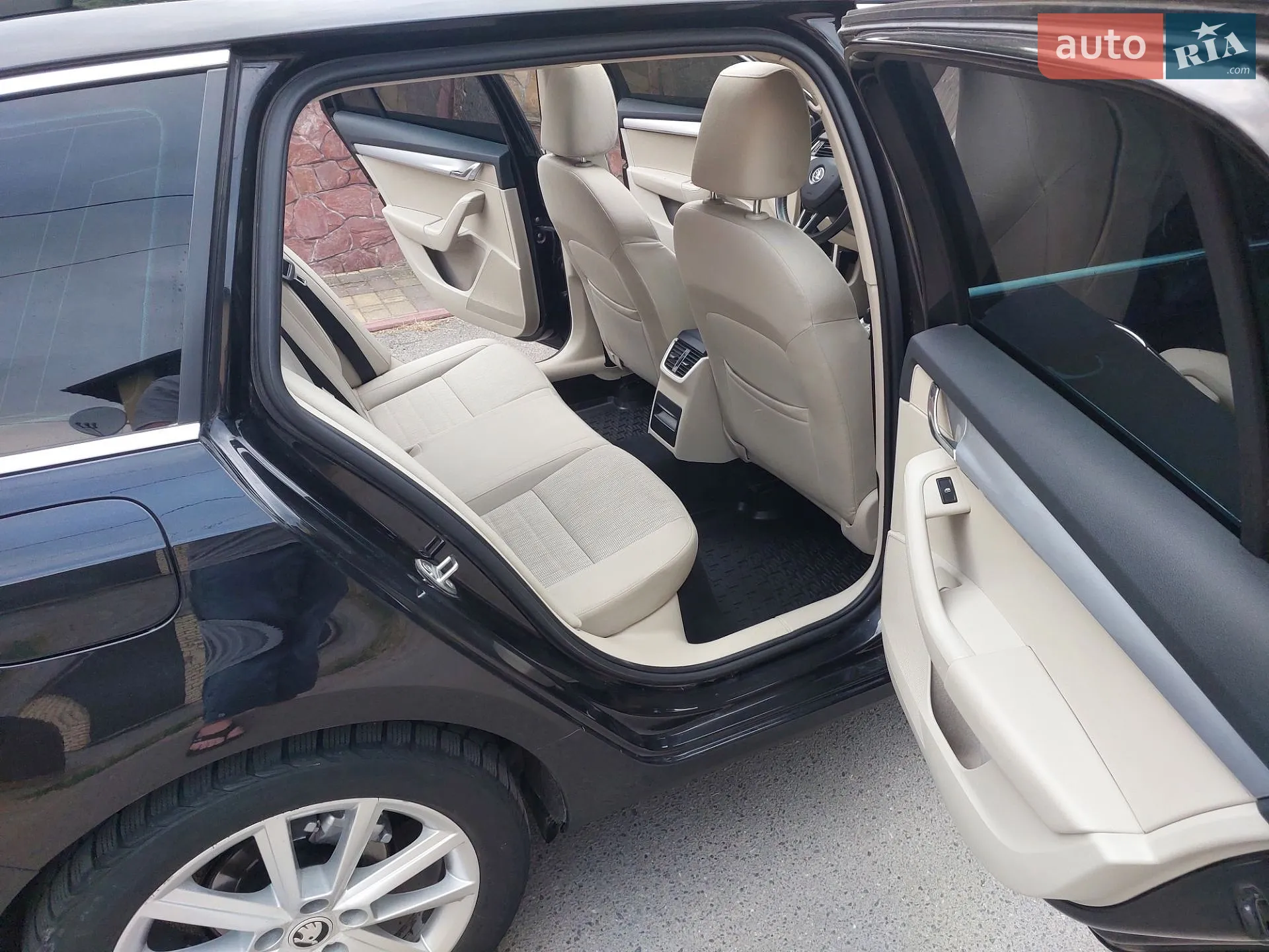 2015 Skoda Octavia - мініатюра 40