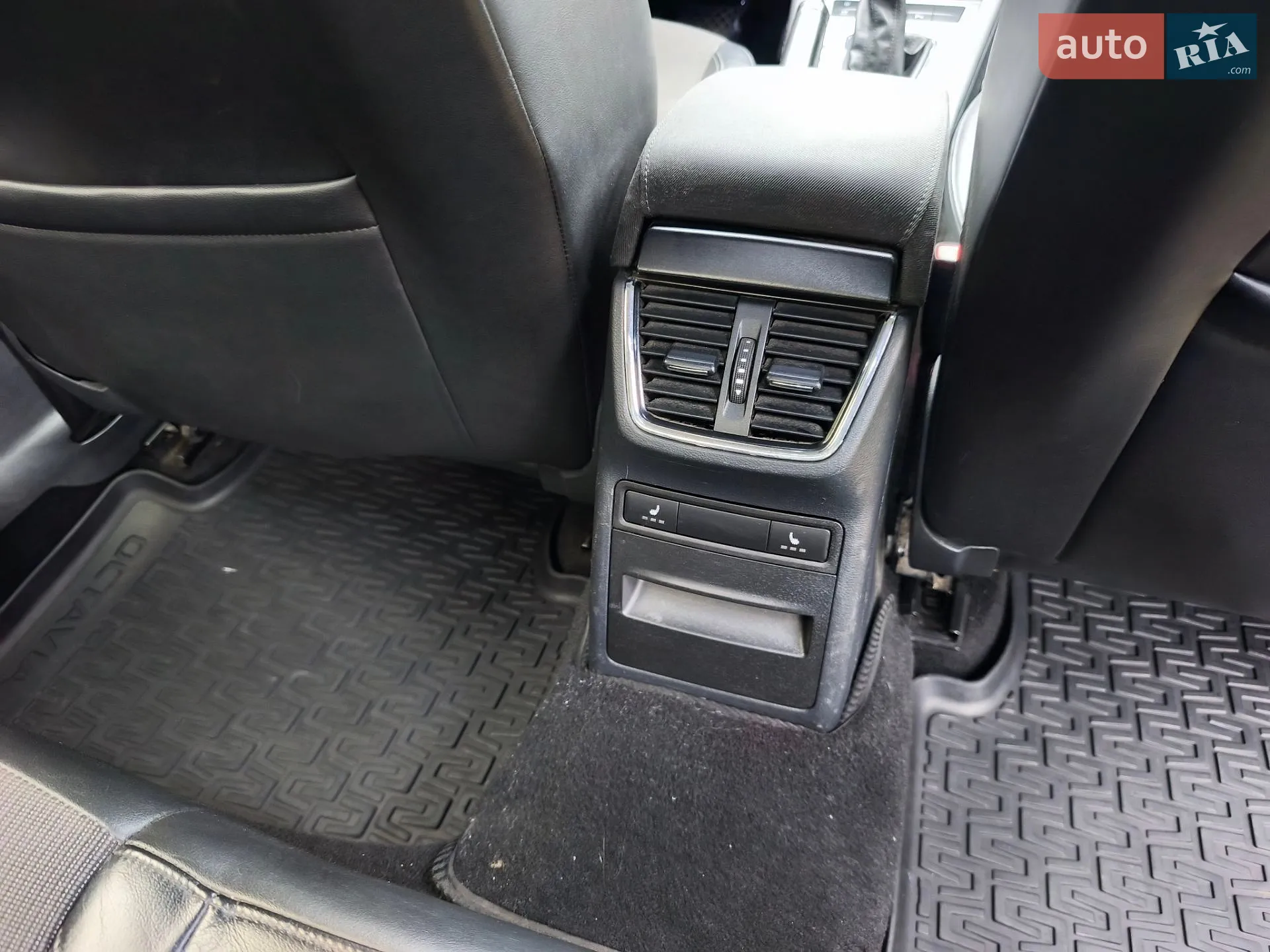 2013 Skoda Octavia - мініатюра 15