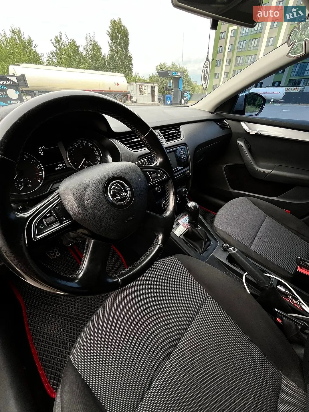 2014 Skoda Octavia - мініатюра 12