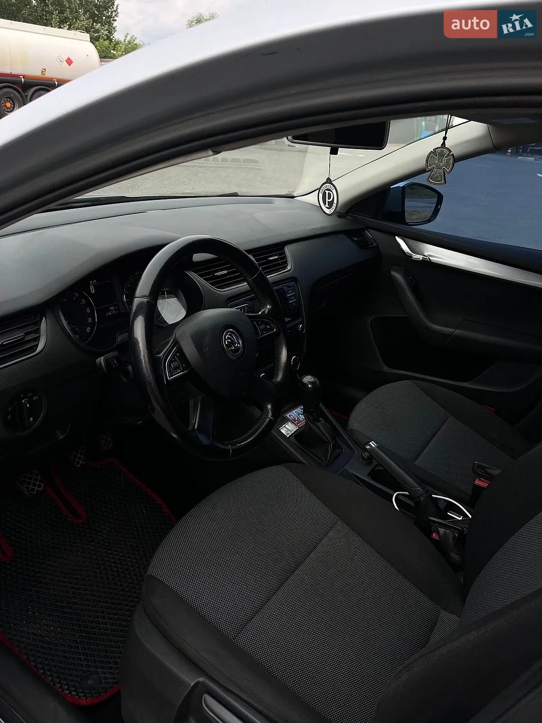 2014 Skoda Octavia - мініатюра 16