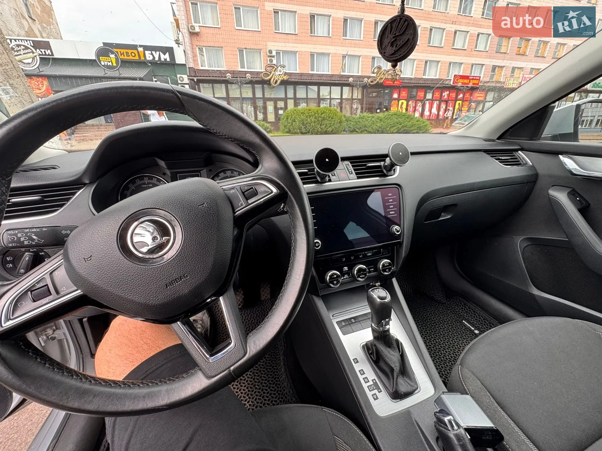 2017 Skoda Octavia - мініатюра 4