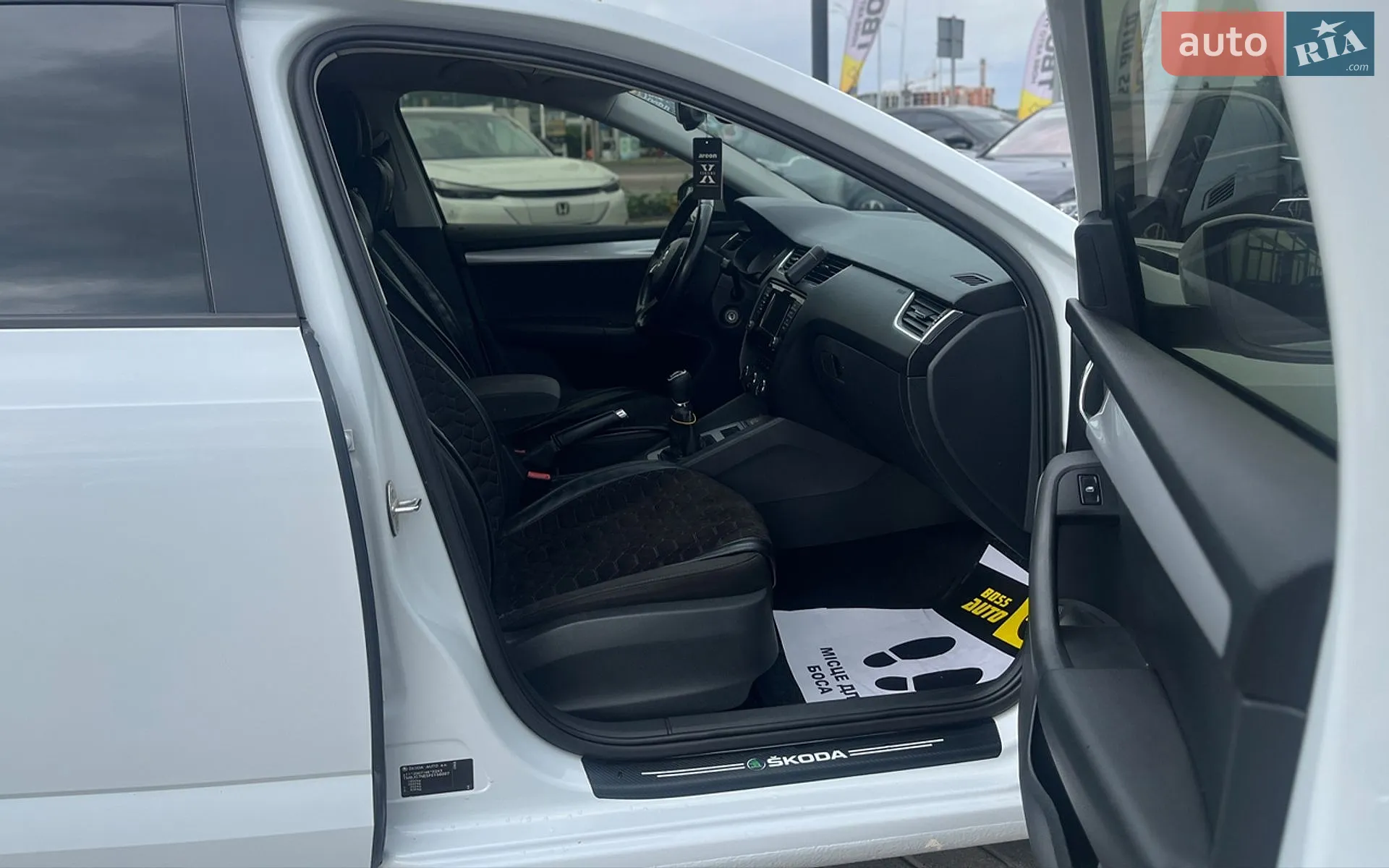 2015 Skoda Octavia - мініатюра 19