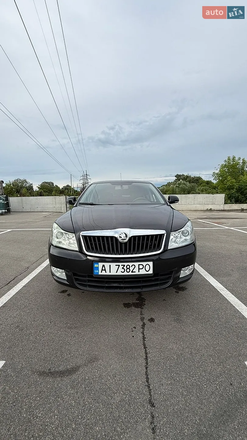 2010 Skoda Octavia - мініатюра 3