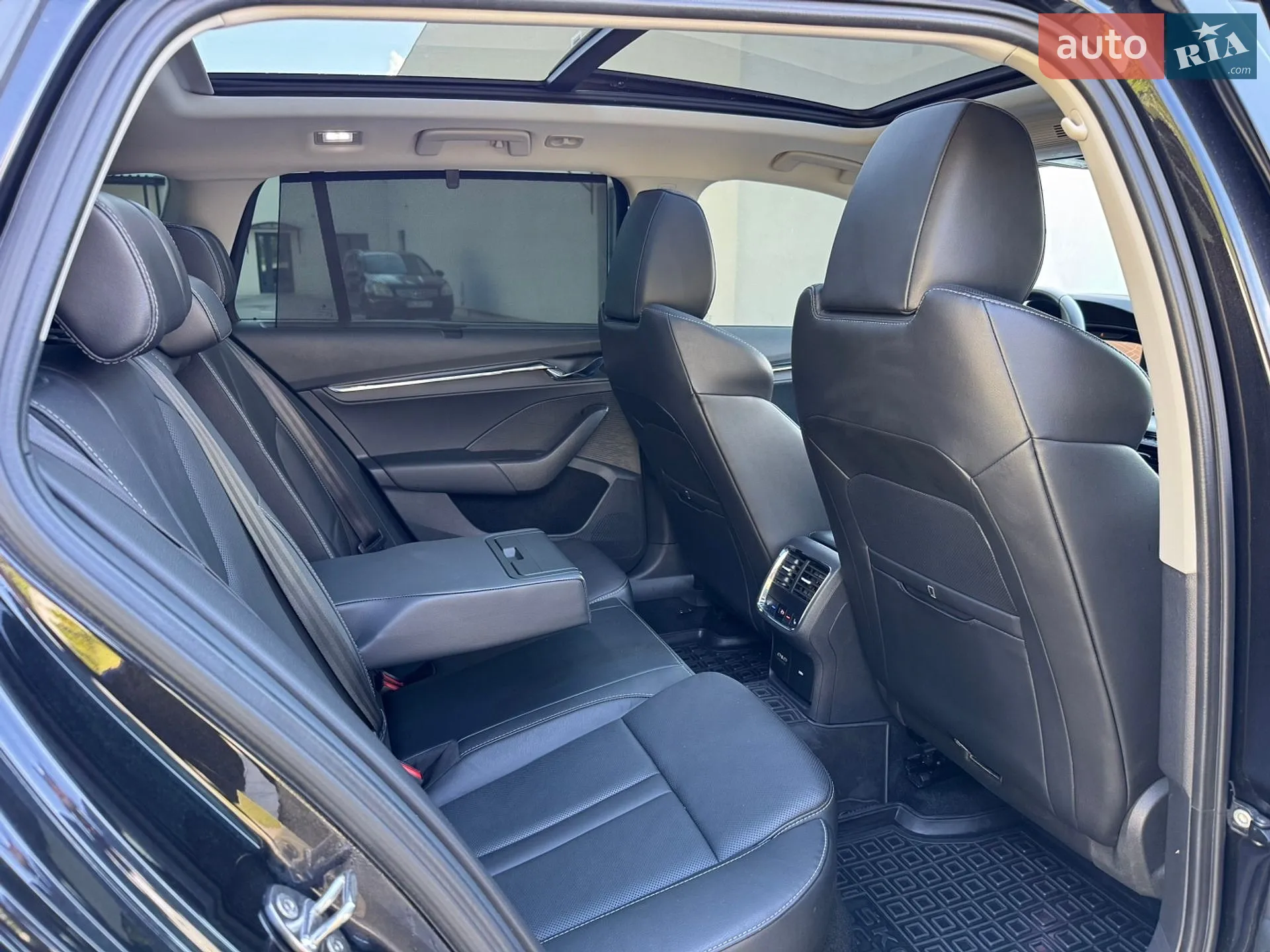 2020 Skoda Octavia - мініатюра 23