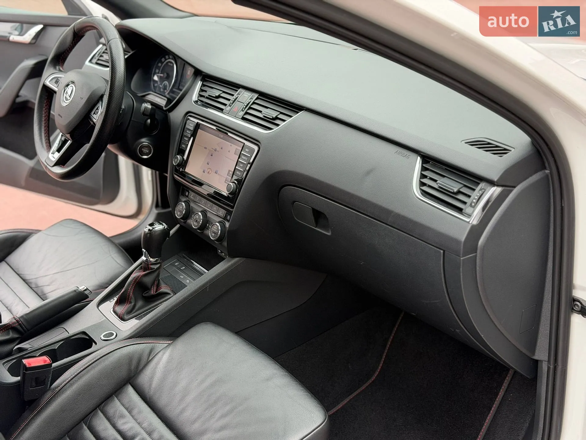 2014 Skoda Octavia - мініатюра 25