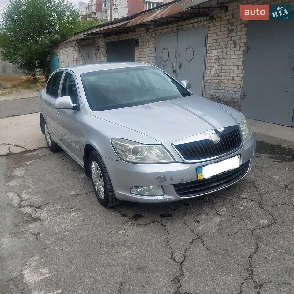 2010 Skoda Octavia - мініатюра 46