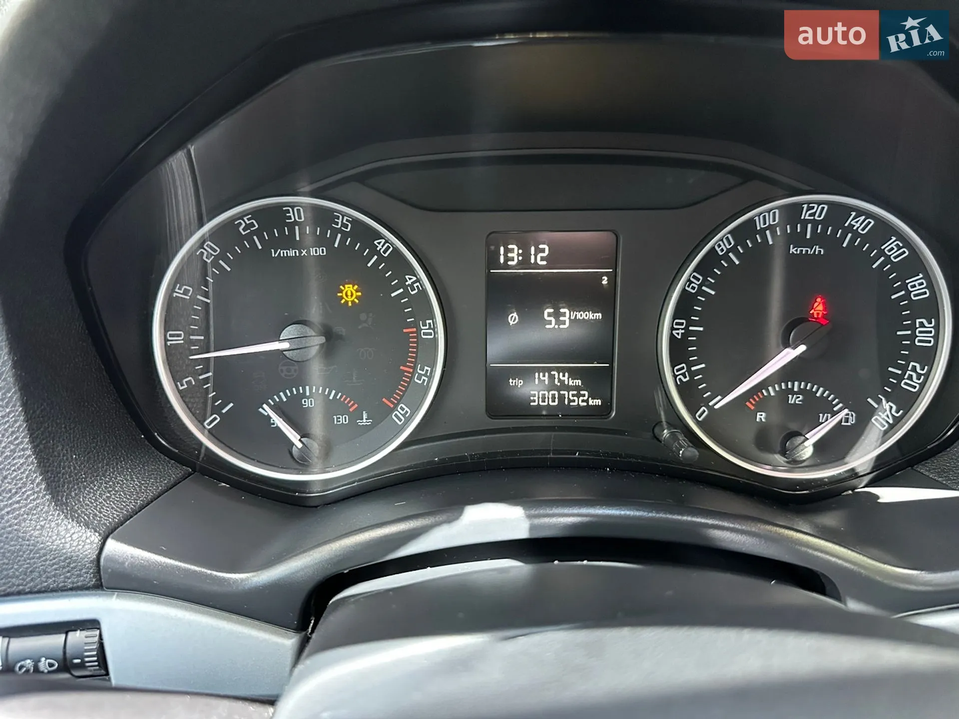 2010 Skoda Octavia - мініатюра 11