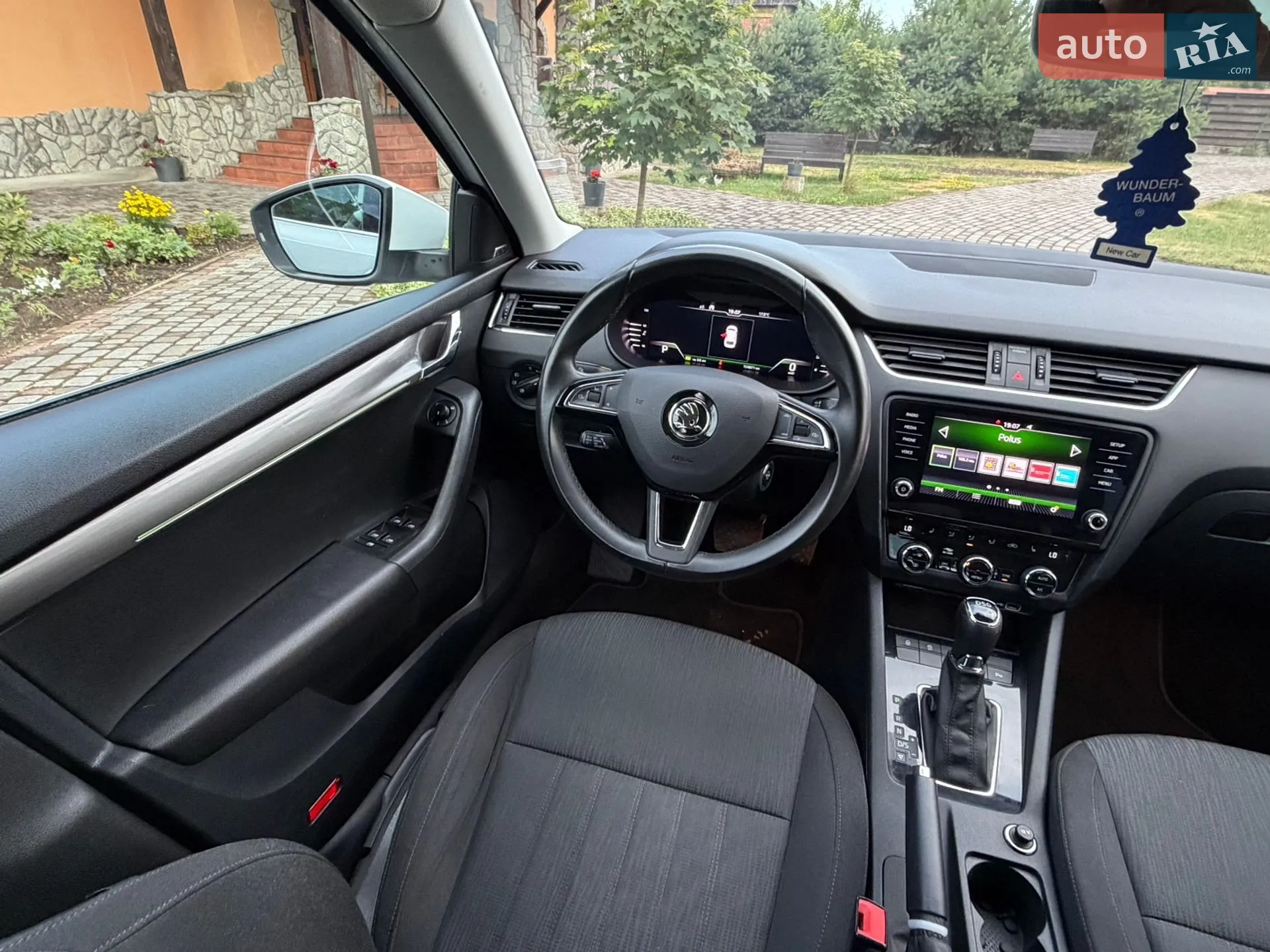 2019 Skoda Octavia - мініатюра 39