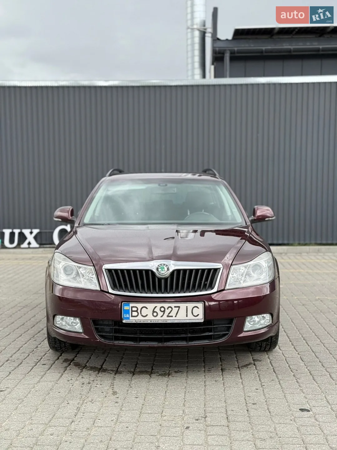 2010 Skoda Octavia - фото 1