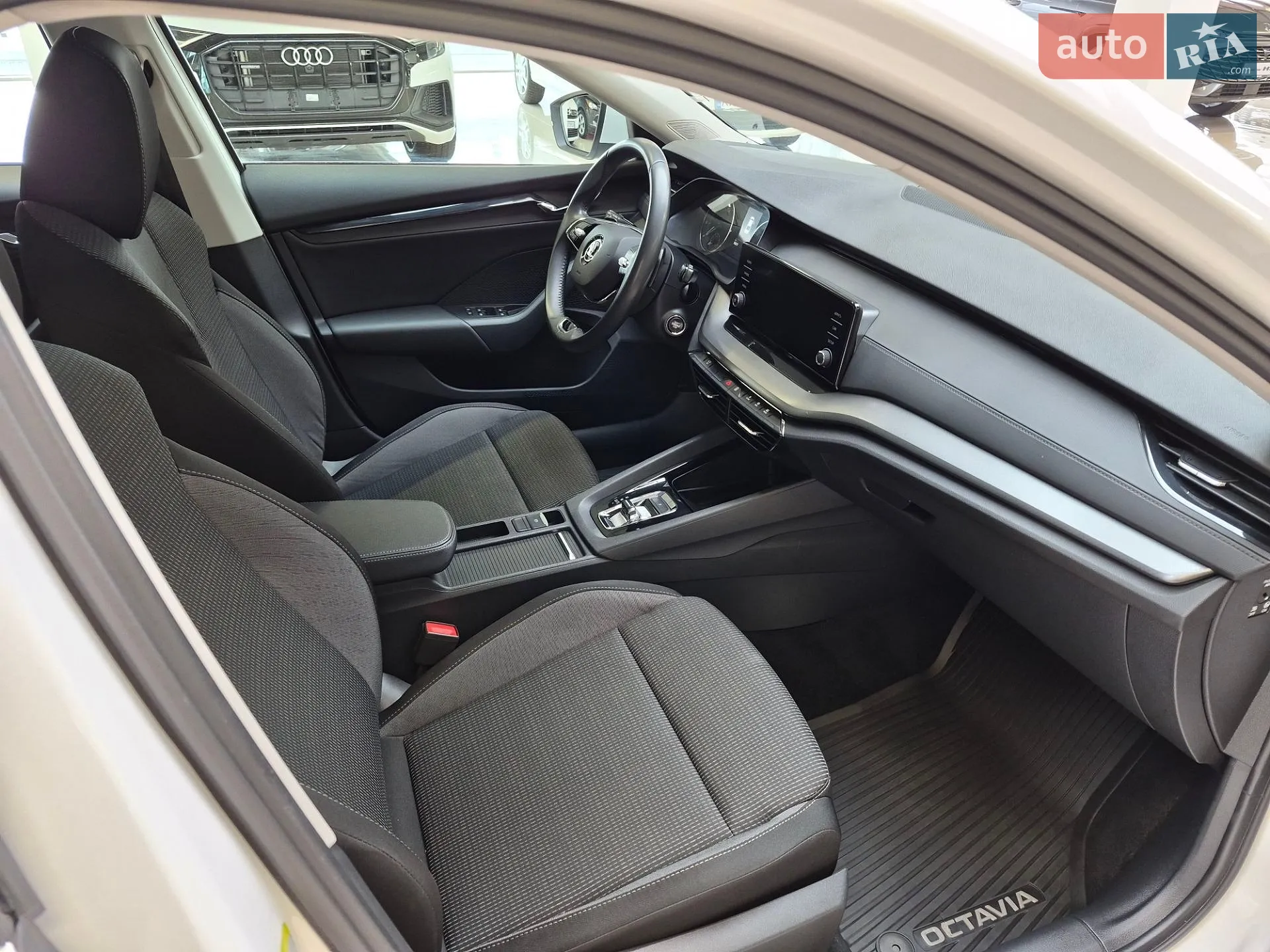 2022 Skoda Octavia - мініатюра 11