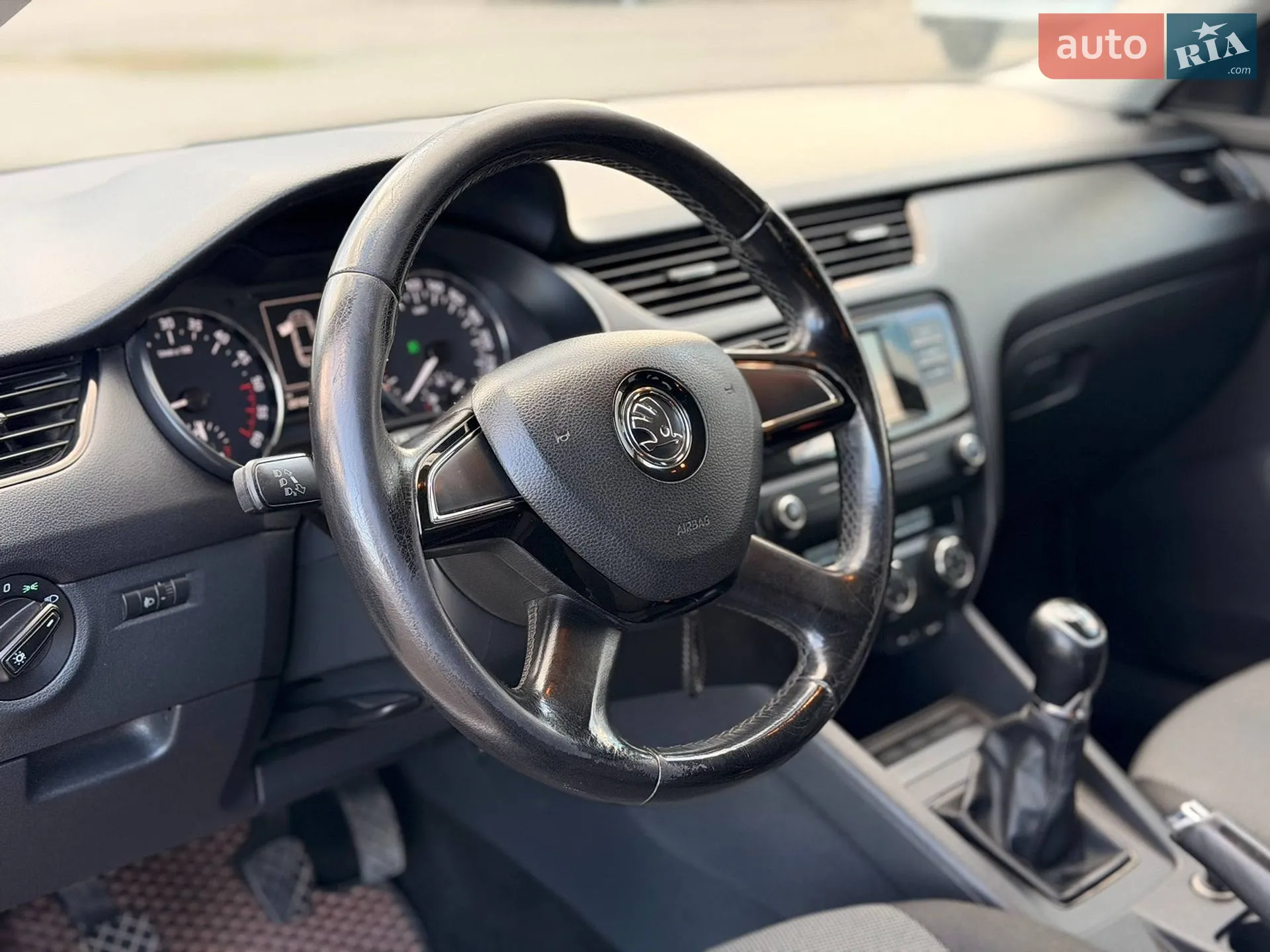 2015 Skoda Octavia - мініатюра 22