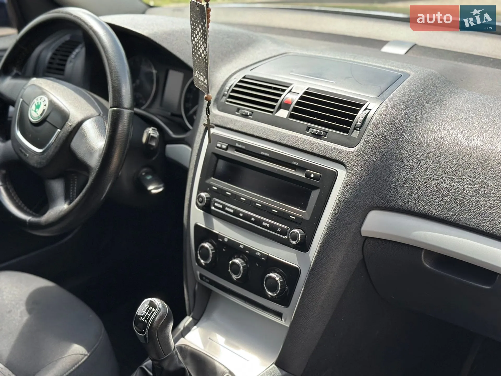 2011 Skoda Octavia - мініатюра 22
