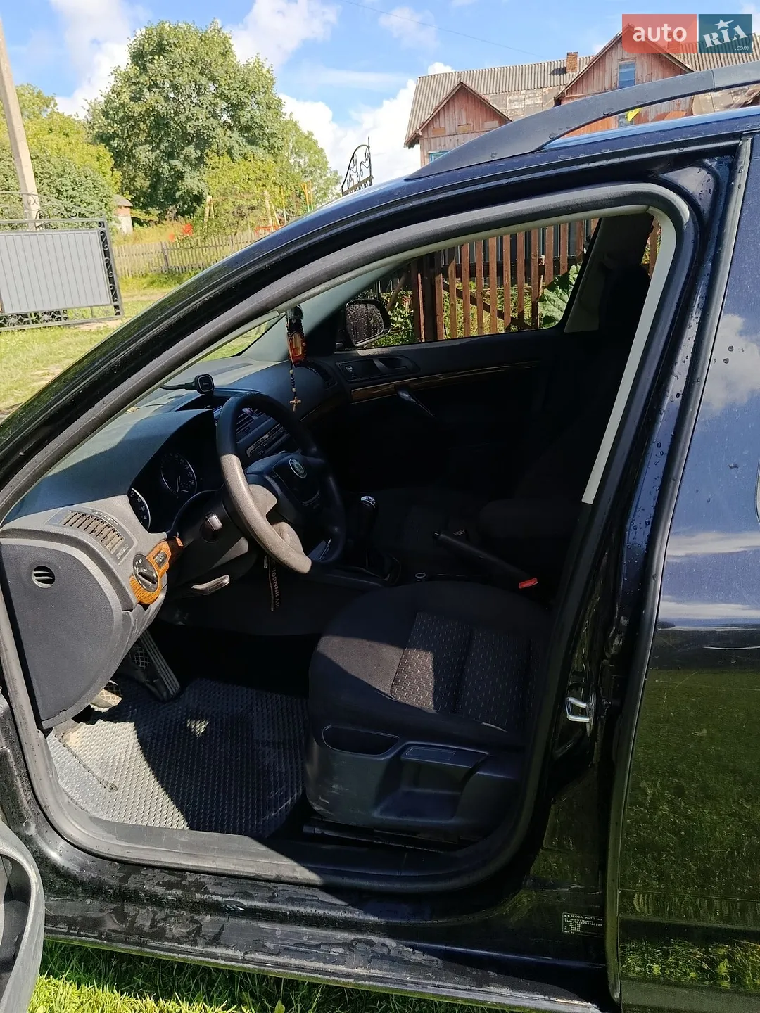 2011 Skoda Octavia - мініатюра 10