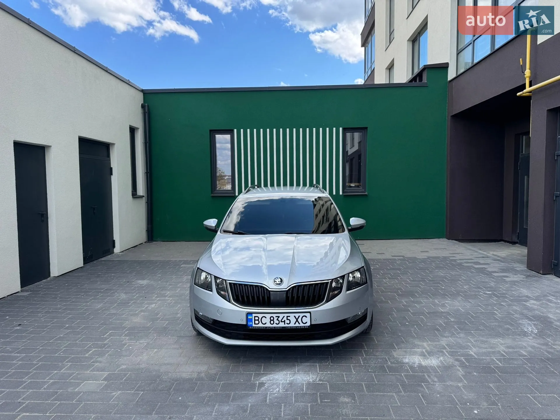 2017 Skoda Octavia - мініатюра 13