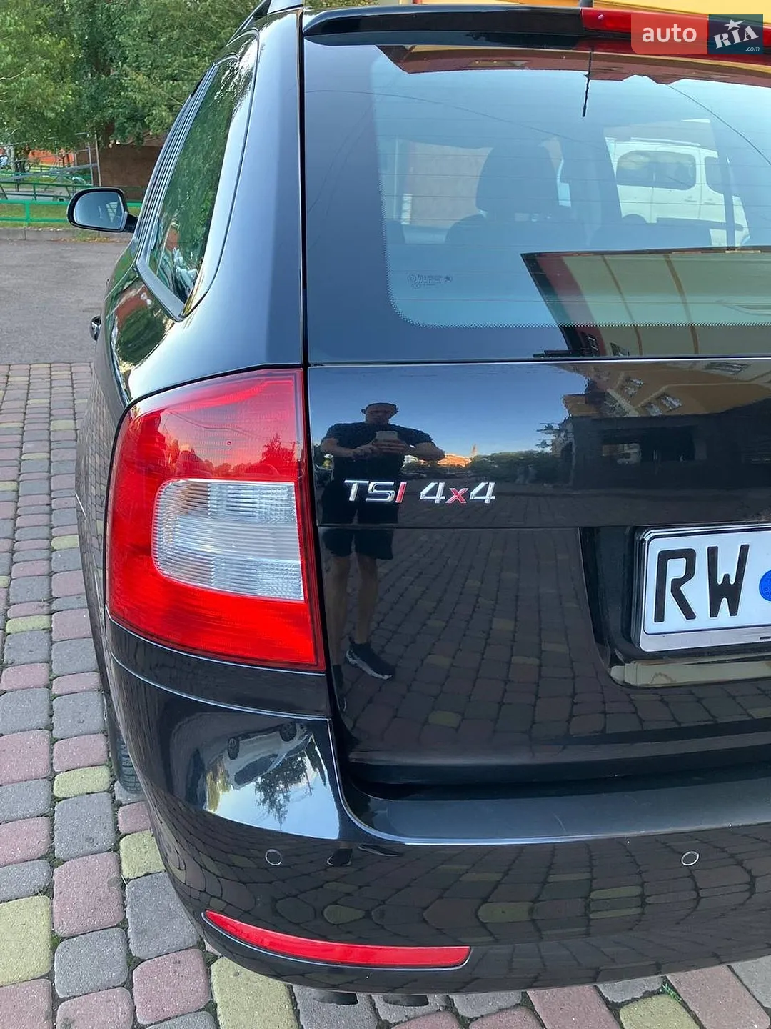 2010 Skoda Octavia - мініатюра 9
