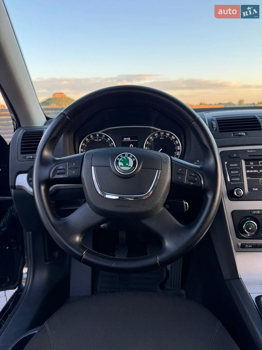 2011 Skoda Octavia - мініатюра 38