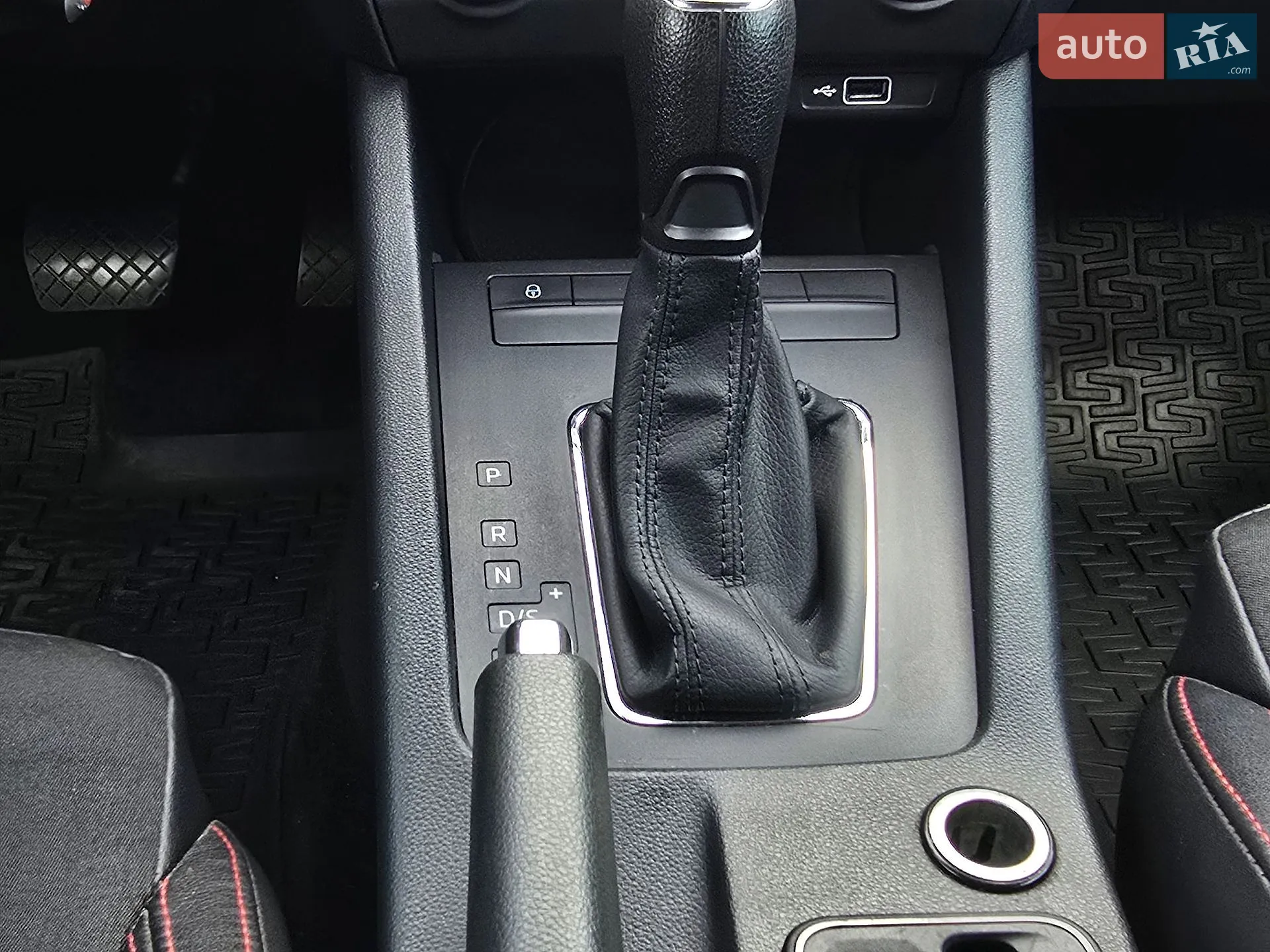 2017 Skoda Octavia - мініатюра 34