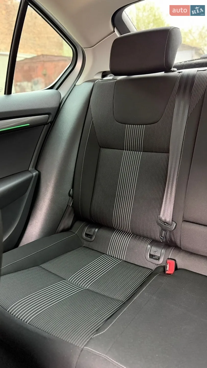 2019 Skoda Octavia - мініатюра 7