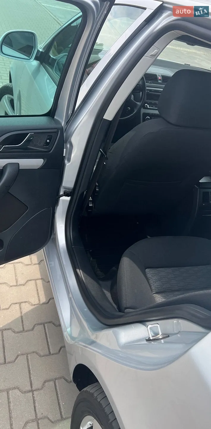 2012 Skoda Octavia - мініатюра 21