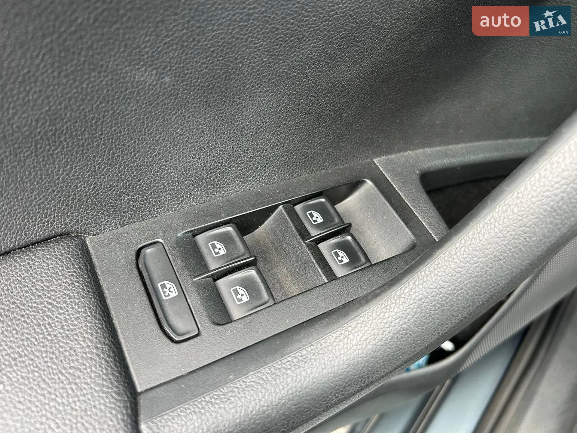 2017 Skoda Octavia - мініатюра 27
