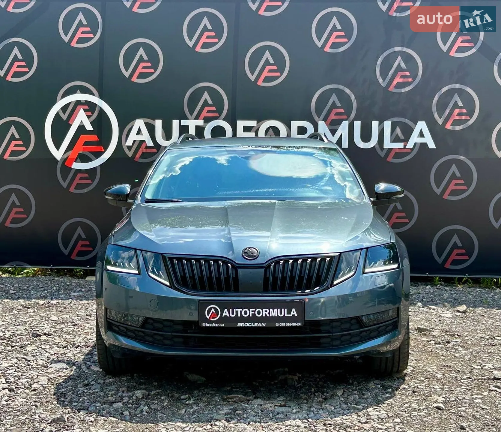 2017 Skoda Octavia - мініатюра 2