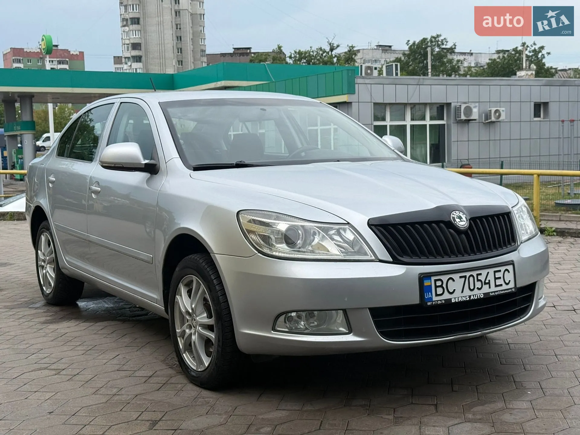 2011 Skoda Octavia - мініатюра 10