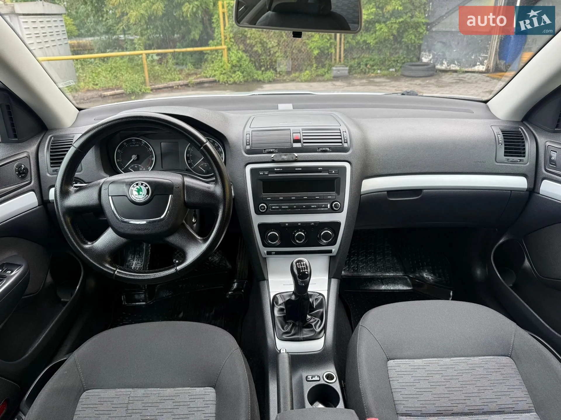 2011 Skoda Octavia - мініатюра 36