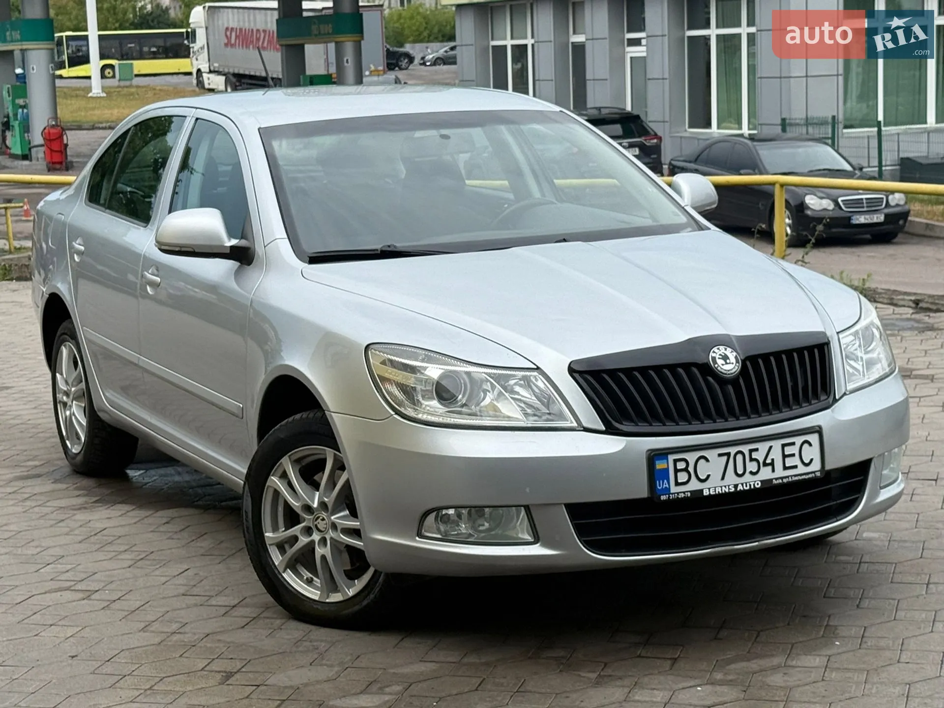2011 Skoda Octavia - фото 1
