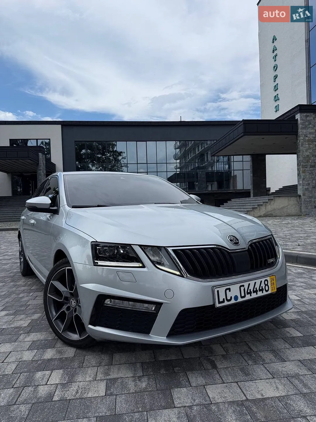 2017 Skoda Octavia - мініатюра 3