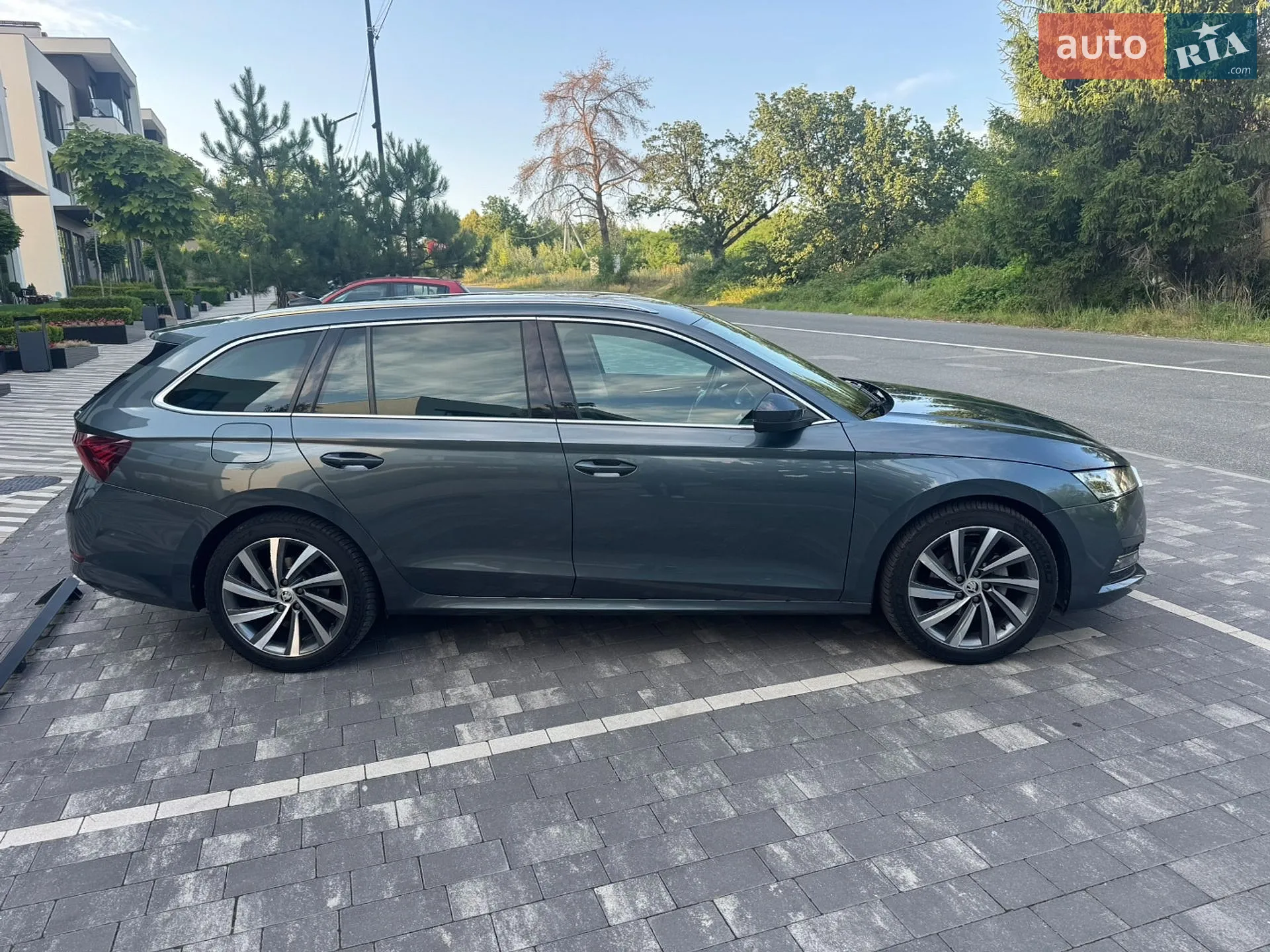 2020 Skoda Octavia - мініатюра 2