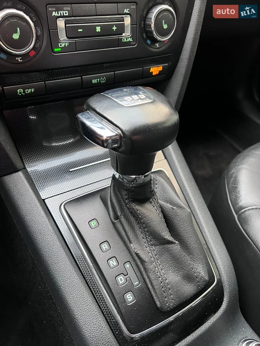 2012 Skoda Octavia - мініатюра 44