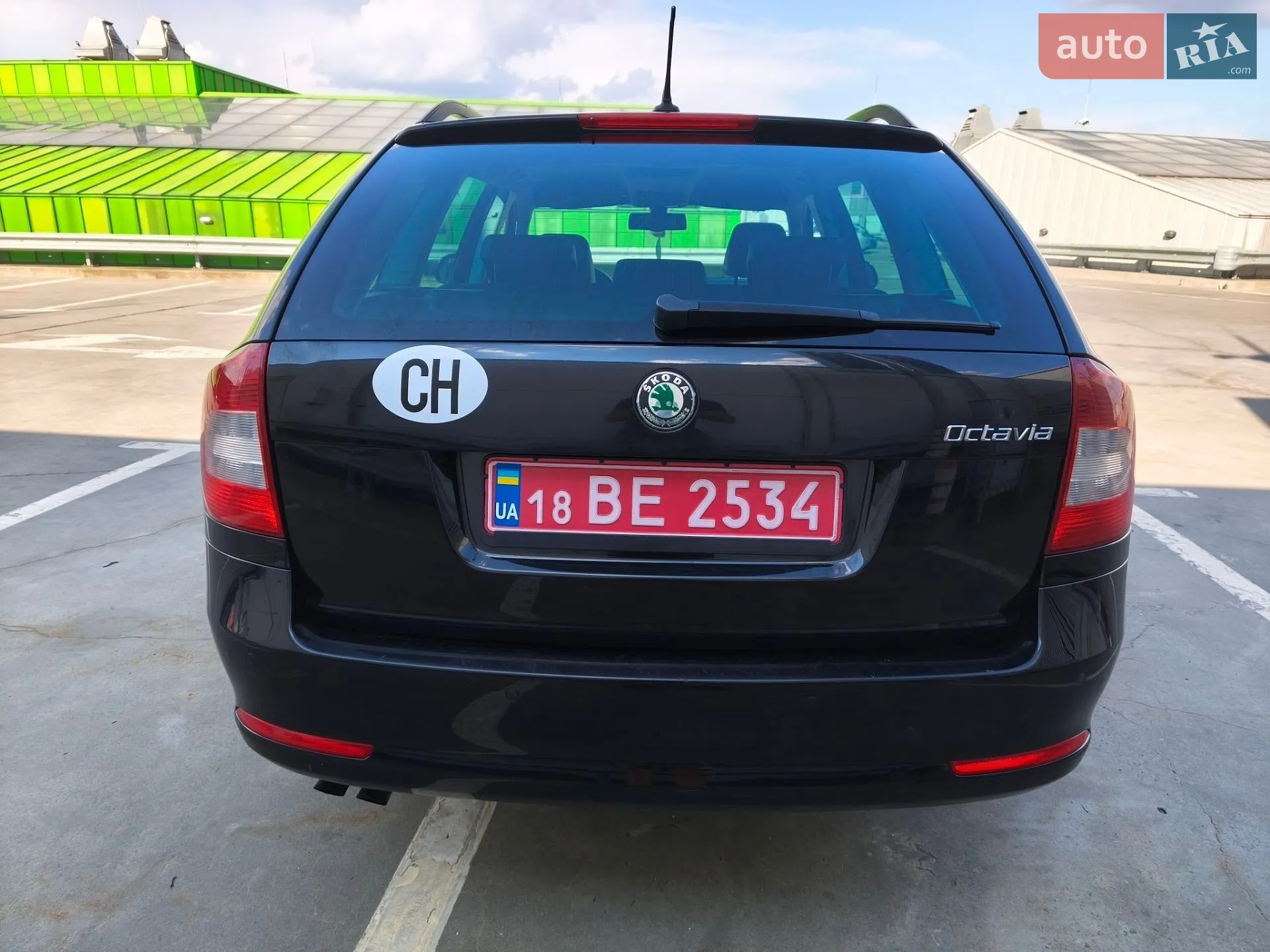 2010 Skoda Octavia - мініатюра 5