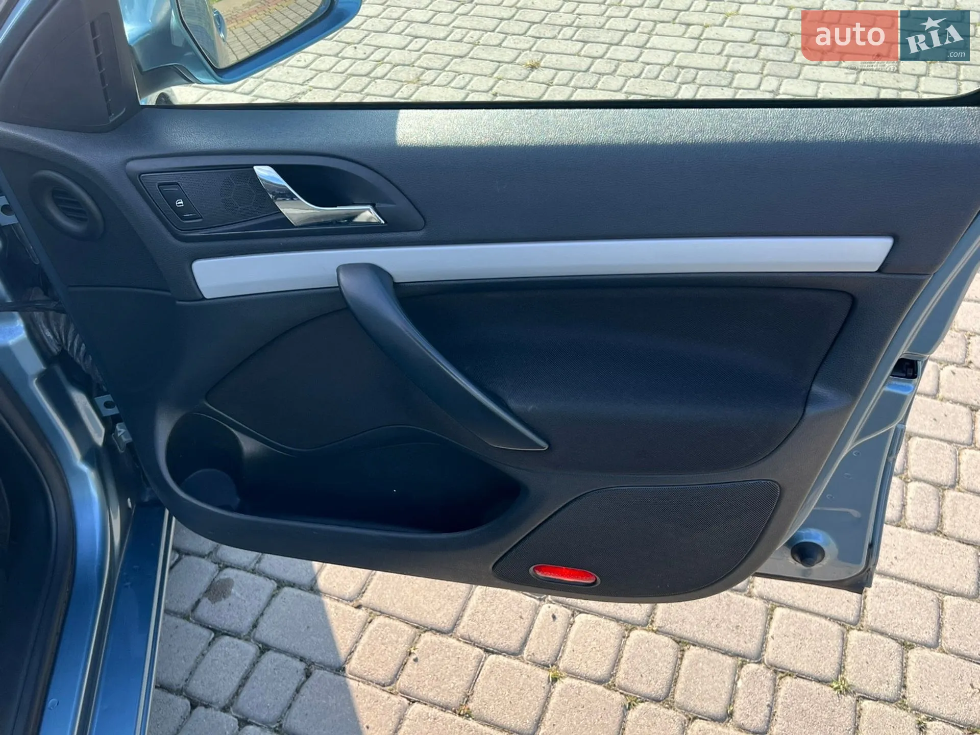 2011 Skoda Octavia - мініатюра 36