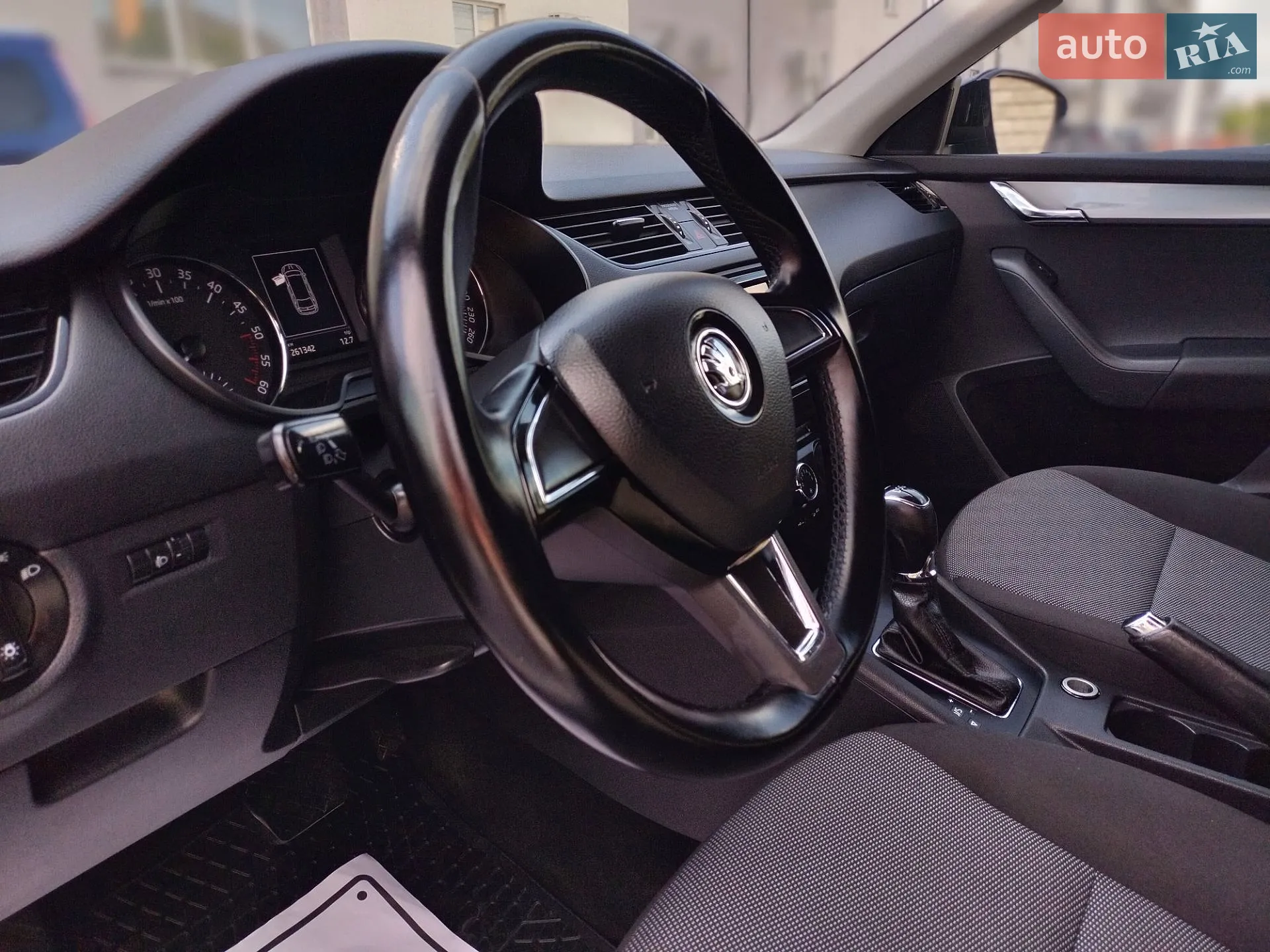 2016 Skoda Octavia - мініатюра 41