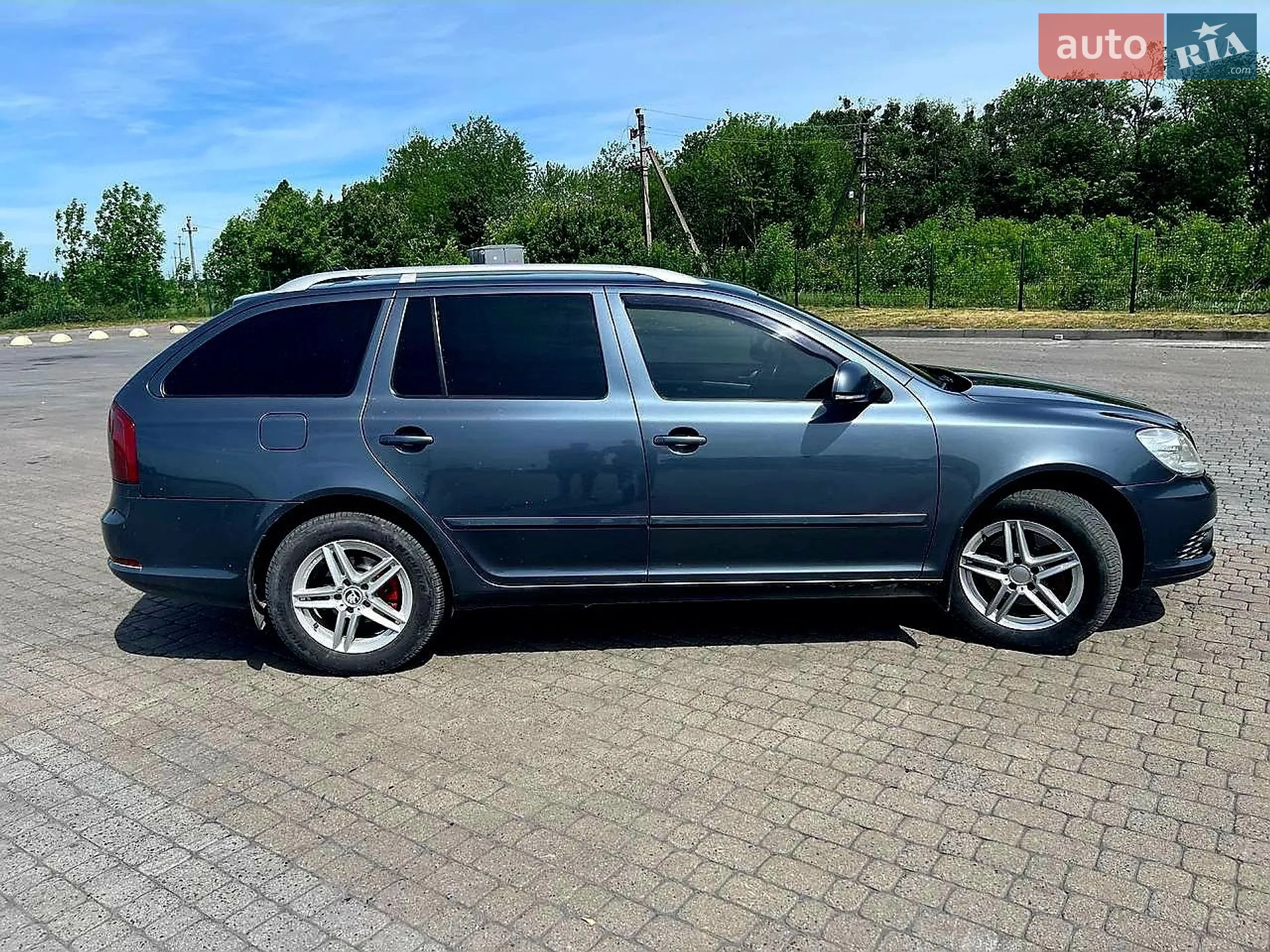 2011 Skoda Octavia - мініатюра 9