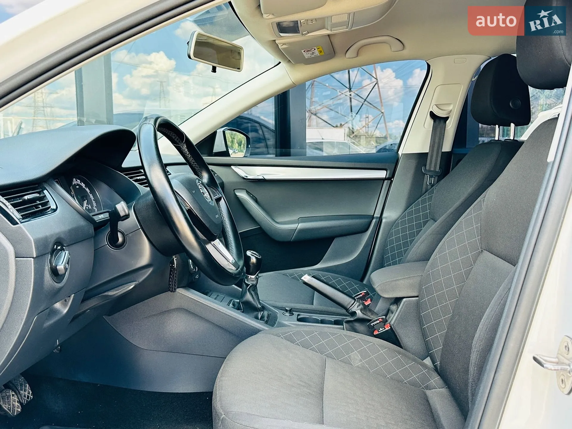 2019 Skoda Octavia - мініатюра 16
