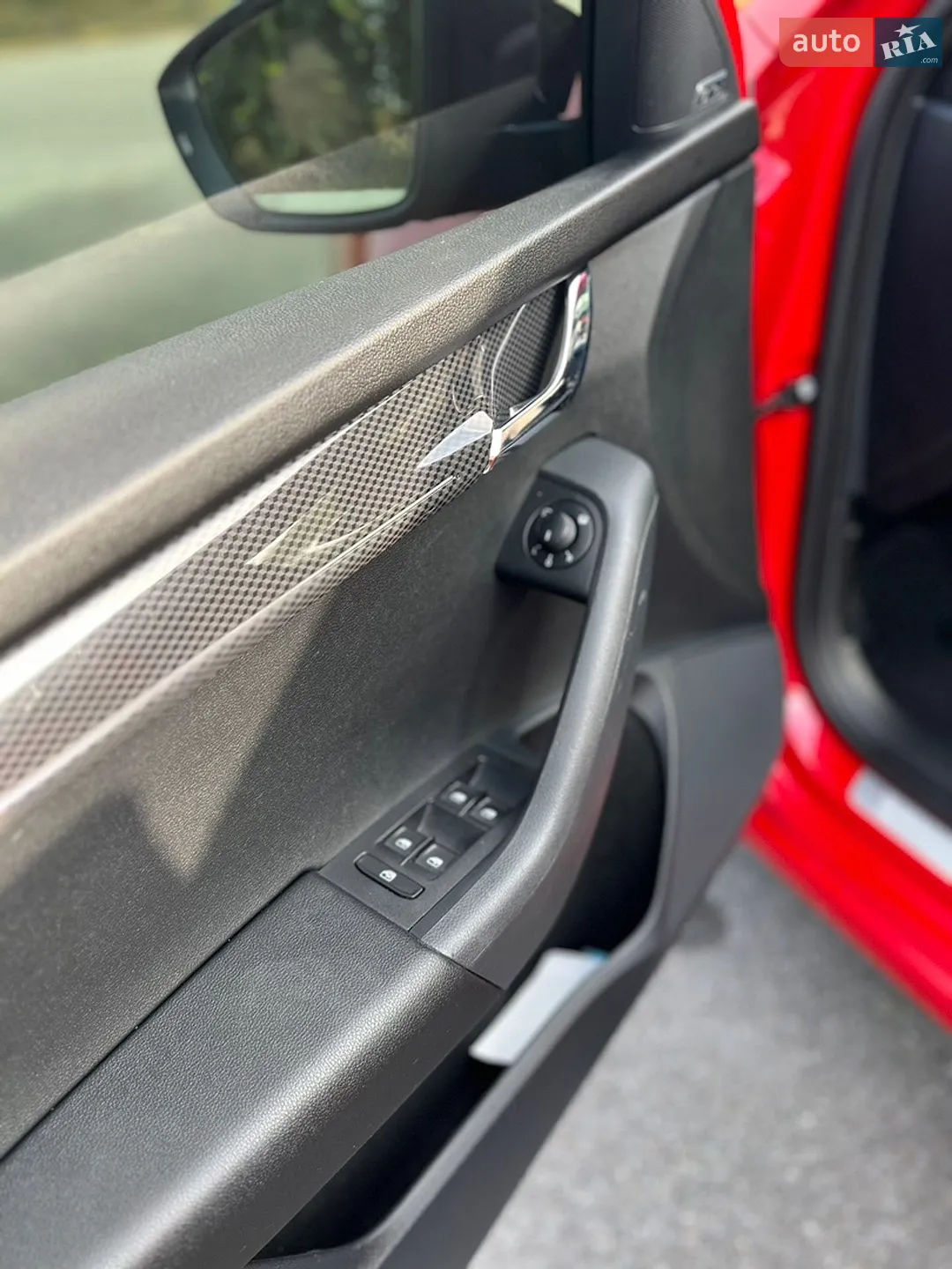 2019 Skoda Octavia - мініатюра 10